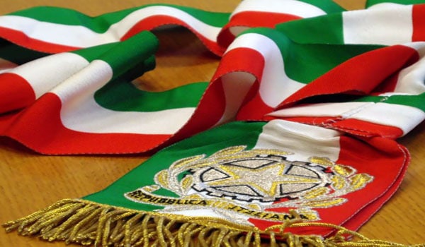 Utilizzo della fascia tricolore e celebrazioni matrimoniali: le indicazioni  del Ministero dell'Interno - Interdata Cuzzola